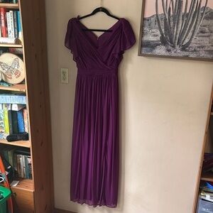 Adrianna Papell Rich Raisin Purple Pleated Detail Draped Gown Size 4